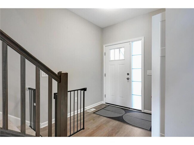Foto del edificio - 6743 Bluestem Wy