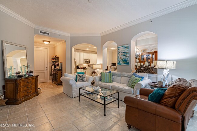 Foto del edificio - 4300 S Beach Pkwy