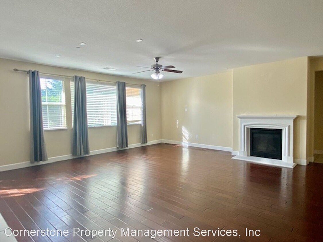 Foto principal - 4 br, 3 bath House - 900 Anvil Circle