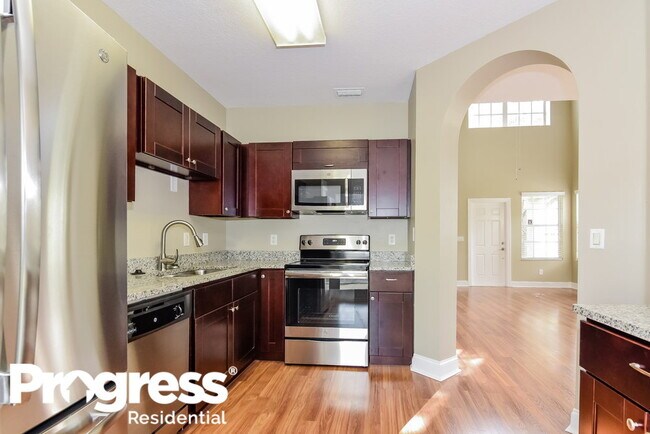 Foto del edificio - 1608 Mosaic Forest Dr