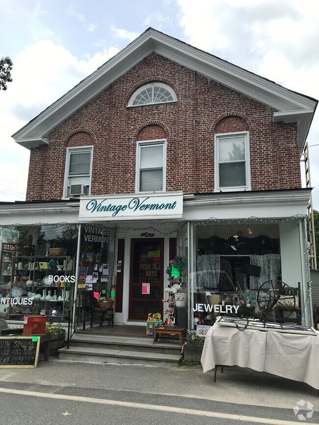 Apartments under 3,000 in Jamaica, VT 3 Rentals