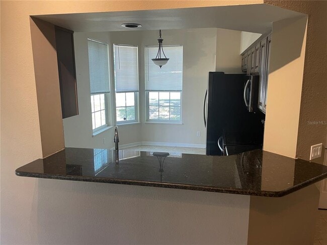 Building Photo - 7701 Carriage Homes Dr