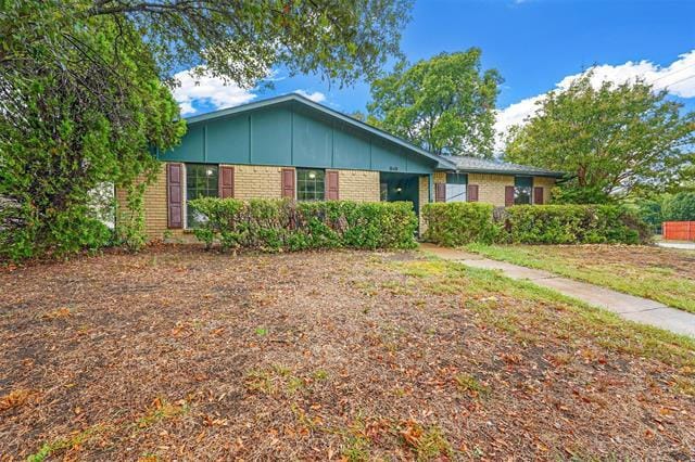 Building Photo - 848 Shenandoah Dr