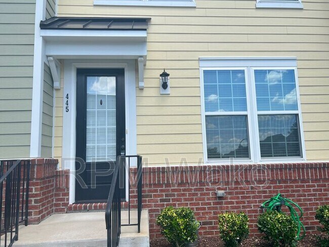 Building Photo - 445 Rally Point Pl