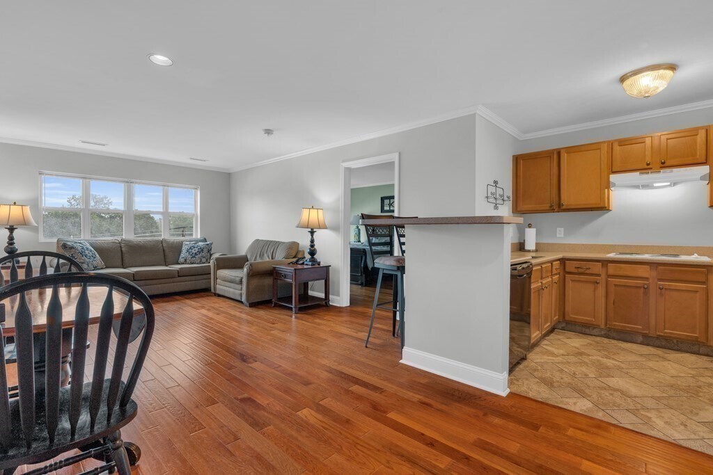 Foto principal - 140 Railroad Ave