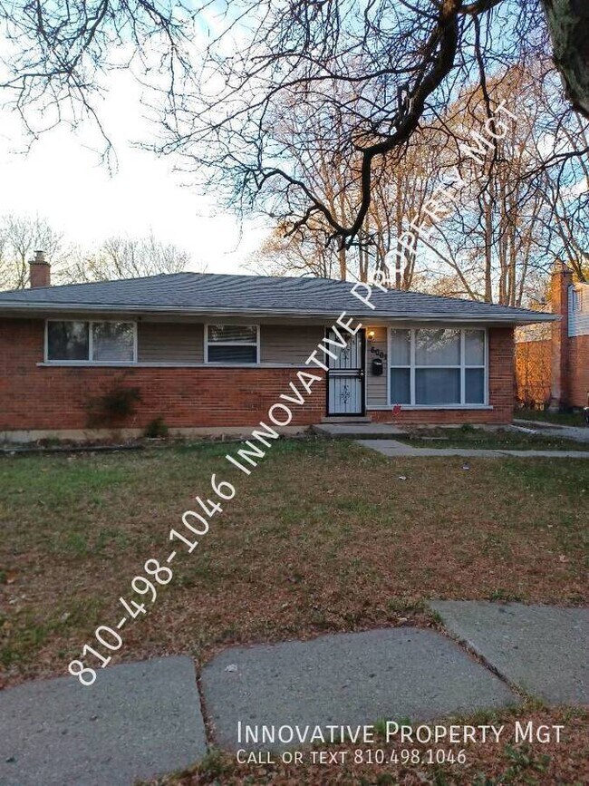 Building Photo - Cozy Up in this 3-bedroom home with wood f...