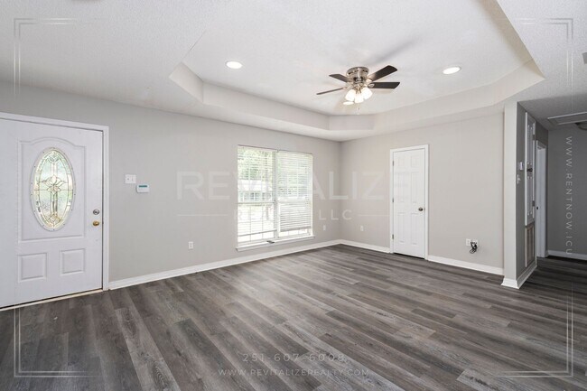 Foto del edificio - Newly Renovated Brick Home!