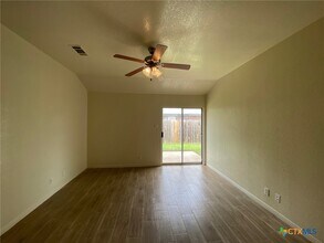 Building Photo - 2207 Wright Way