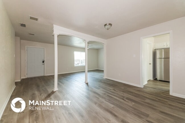 Foto del edificio - 608 San Carlos Dr