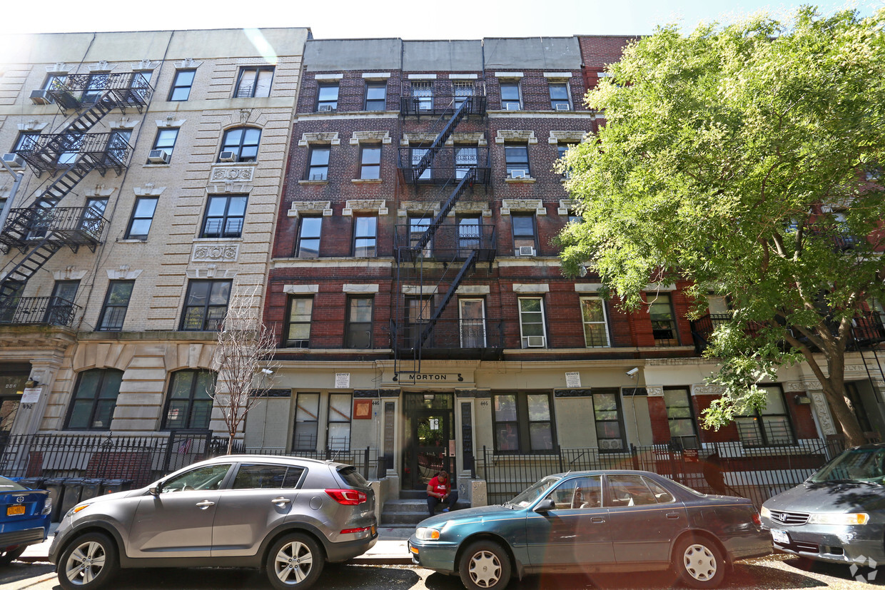 Foto principal - 446 W 164th St