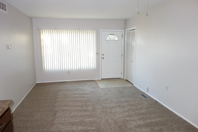 Building Photo - 20408 15 Mile Rd