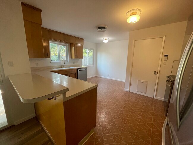 Foto del edificio - 2117 Deerfield Ave
