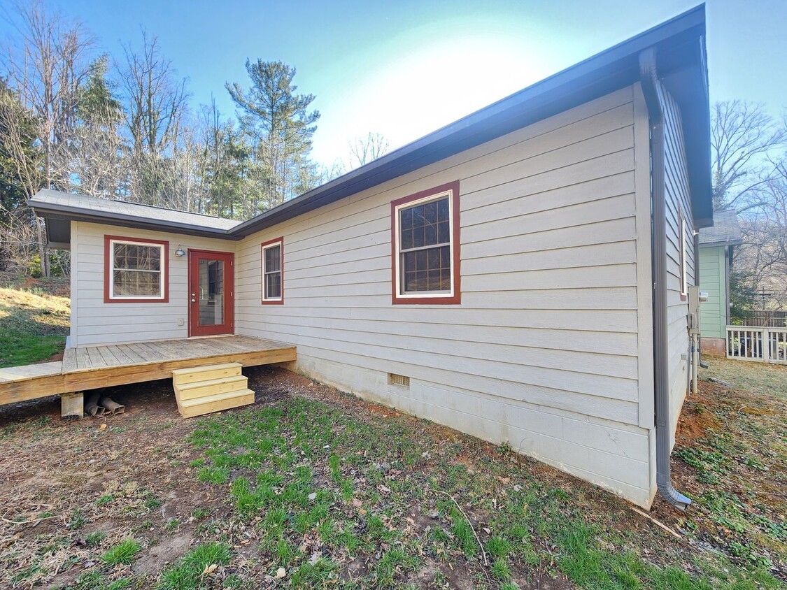 Foto principal - Black Mountain Rental-Montreat Rd