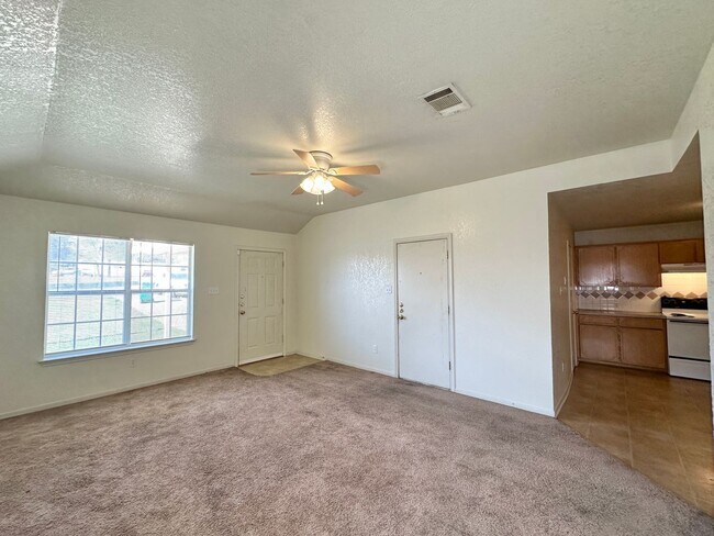 Foto del edificio - 2209 Indian Trail