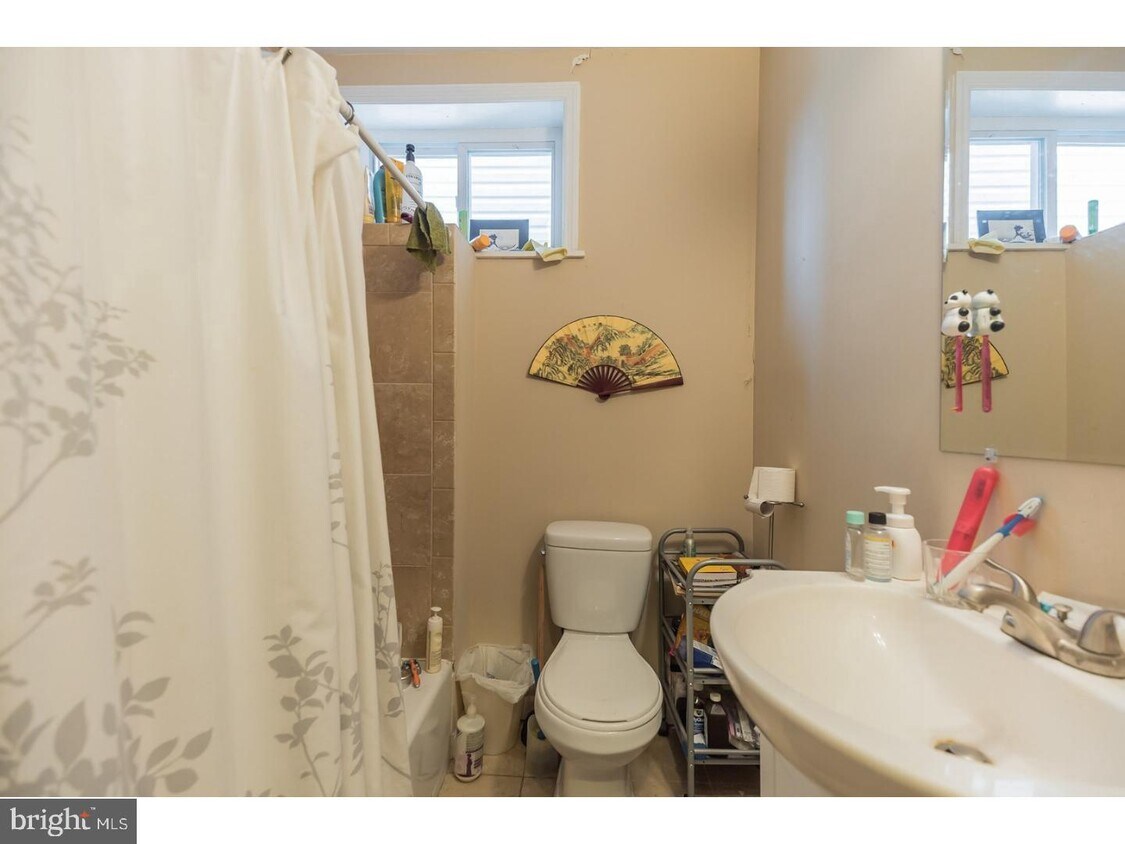 Foto principal - 1511 Tasker St