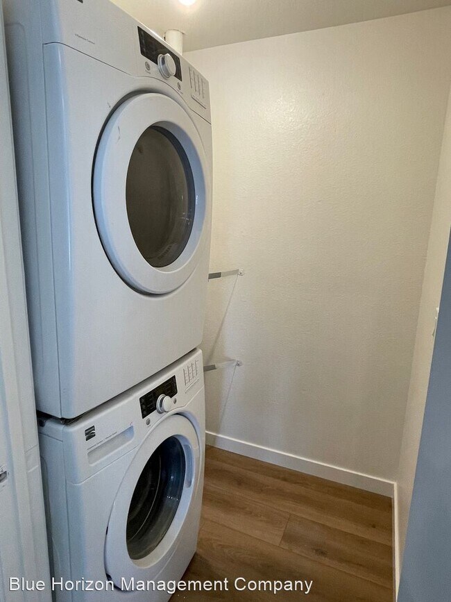 Foto del edificio - 3 br, 2 bath House - 1281 Franciscan Court...