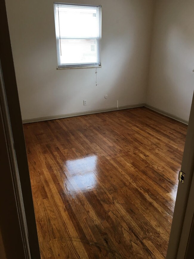 Shamrock Apartments Apartments Indianapolis, IN