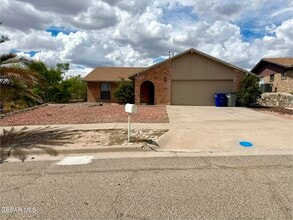 7113 El Cajon Dr