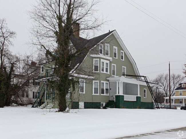 Building Photo - 4101 Groveland Ave