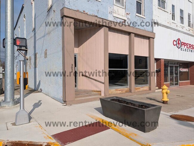 Foto del edificio - 302 N Meridian St