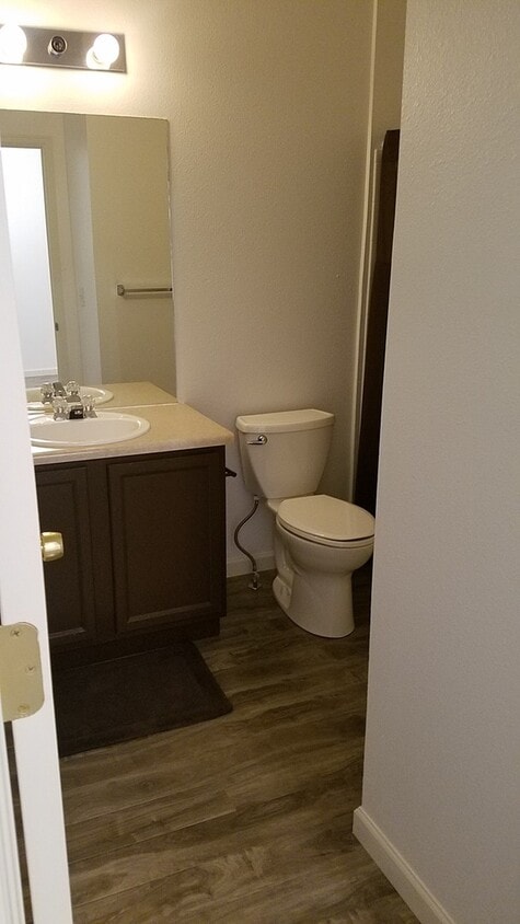 Building Photo - 1558 S Danube Cir