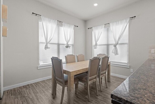 Foto del edificio - 2602 Ivy Ct