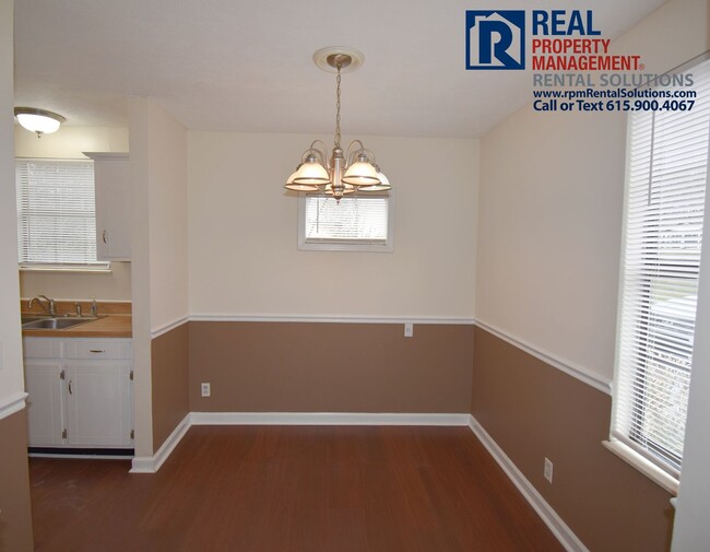 Foto del edificio - One level 3BR home 3.5 mi to Nissan, w/dry...