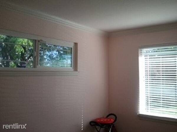 Building Photo - 2 br, 1 bath House - 1418 Vinci Park Way -