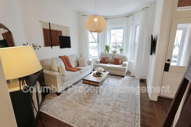 Photo - 11 Q St NE House