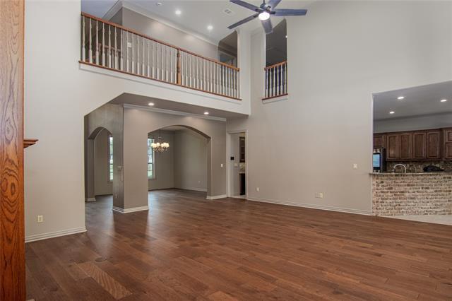 Building Photo - 10111 Bluffview Cir