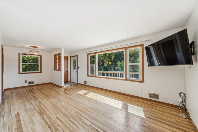 Foto del edificio - 1527 15th St NE