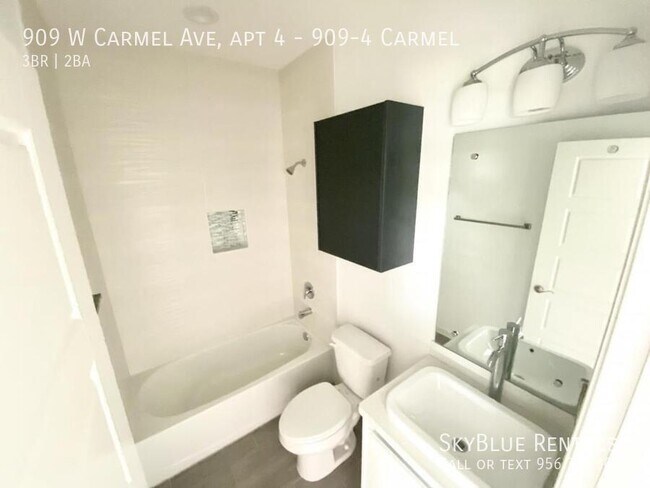 Foto del edificio - 909 W Carmel Ave