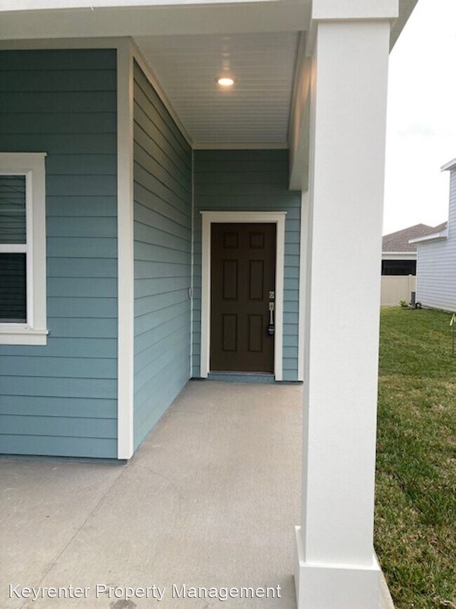 Building Photo - 3 br, 2.5 bath House - 2132 Sequoia Court