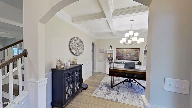 Building Photo - 1520 Marvin Wy
