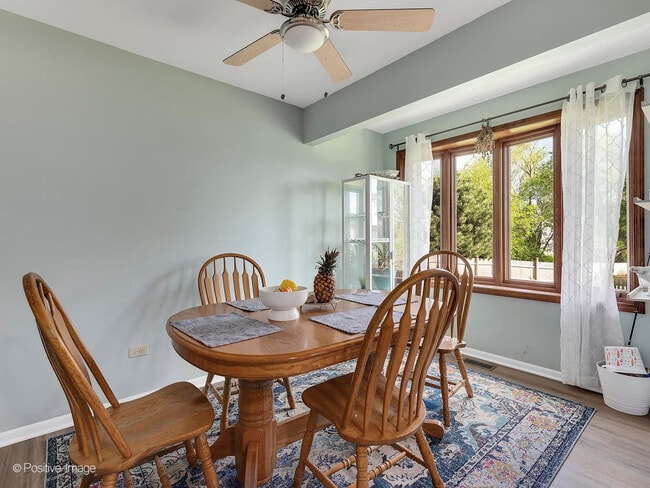 Foto del edificio - 6908 Great Falls Dr