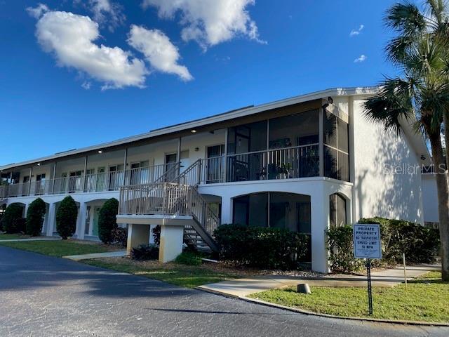 Foto del edificio - 4035 S School Ave