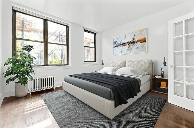 Building Photo - 26 West 11th Street