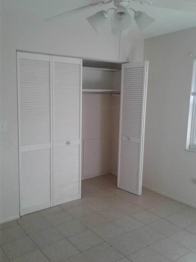 Foto del edificio - 635 3rd Ave N