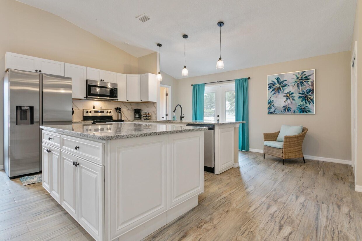 Foto principal - 3030 Amelia Rd