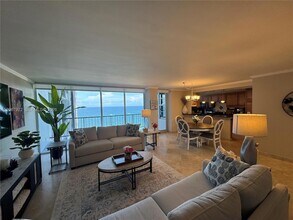 Building Photo - 4280 Galt Ocean Dr