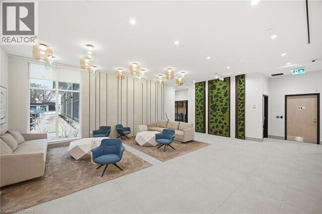 Building Photo - 500 Plains Rd E