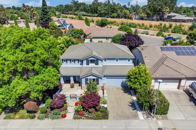 Building Photo - 2312 Marina Glen Way