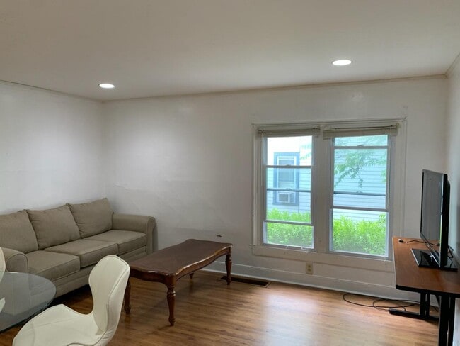 Foto del edificio - 16 Goethe St