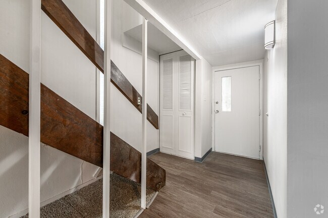 2HAB, 1BA - 1133SF - Gold Zone Valley