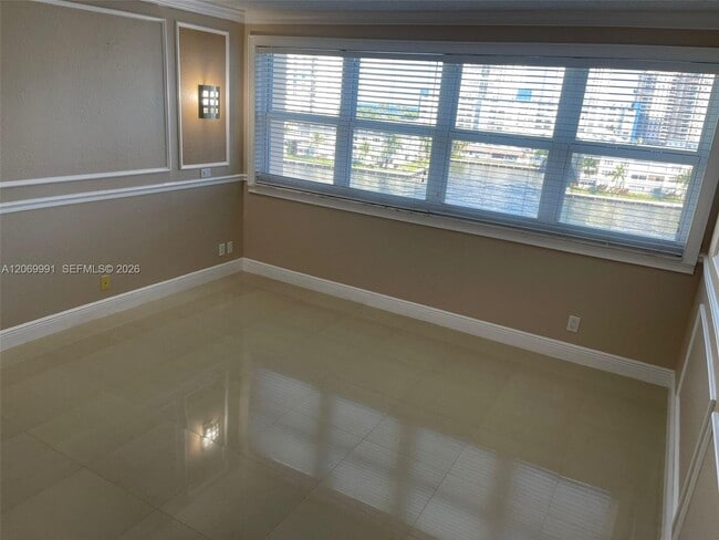 Building Photo - 111 Golden Isles Dr