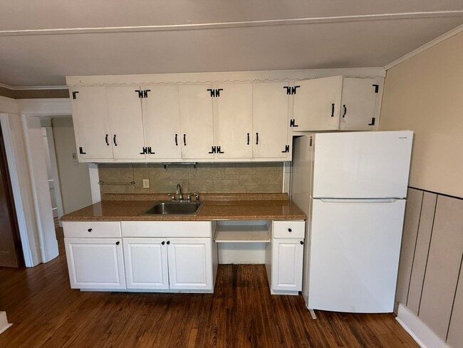 Photo - 232 Hampden St Apartment