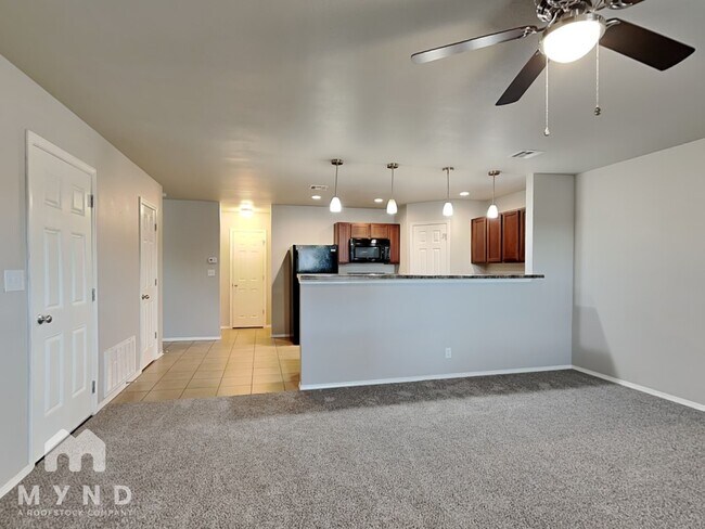 Foto del edificio - 3515 E Fairmont St