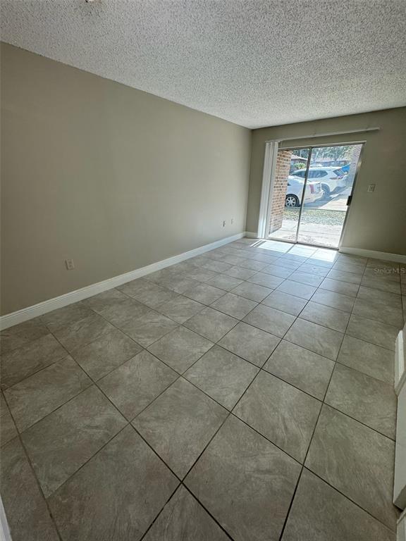 Building Photo - 1179 Bentley Rd
