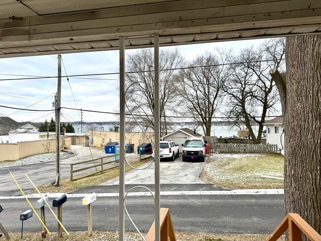 Foto del edificio - 13129 Morse St