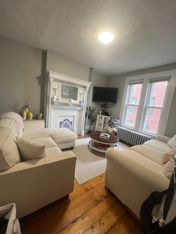 Building Photo - 211 Athens St